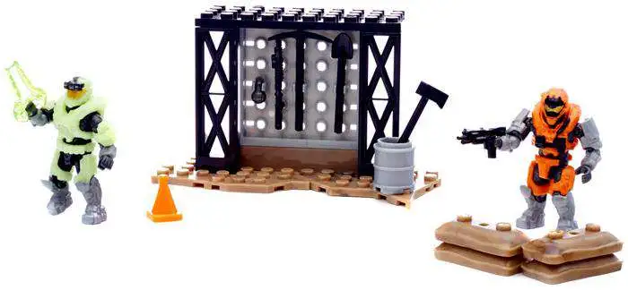 Flash Sale ๐ Mega Bloks Halo Containment Armory Exclusive Set #97516 ๐ 4 Flash Sale ๐ Mega Bloks Halo Containment Armory Exclusive Set #97516 ๐ - Image 2
